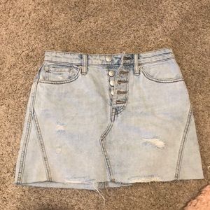 Free people light wash jean skirt